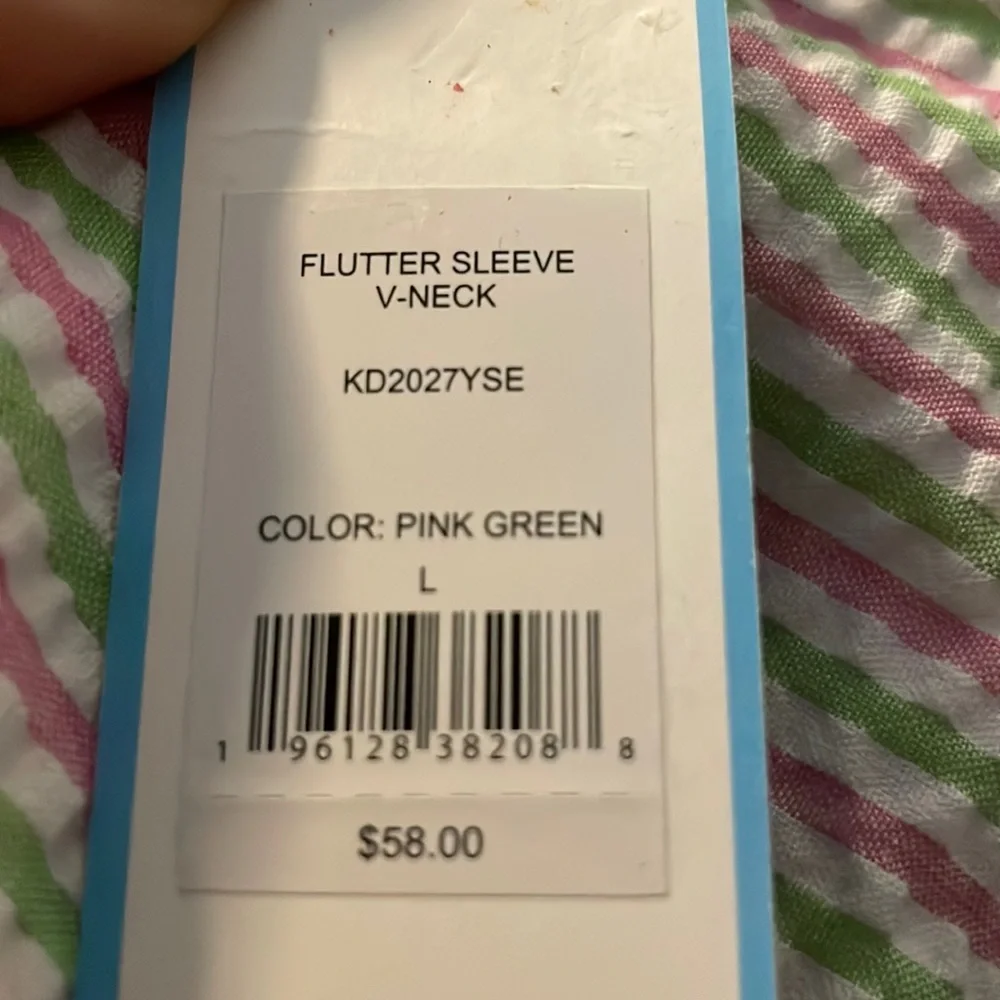 NWT Draper James Flutter Sleeve Top. Large - Picture 5 of 9